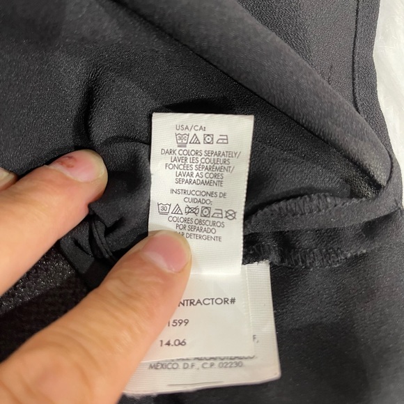 Calvin Klein Jeans Black Top - Picture 2 of 6